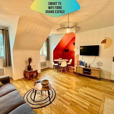 Compiègne Le Corneille - Ideal Pros & Couples - Centre Historique - Chateau 5Min - Gare 10Min - Au Calme - Fibre מראה חיצוני תמונה